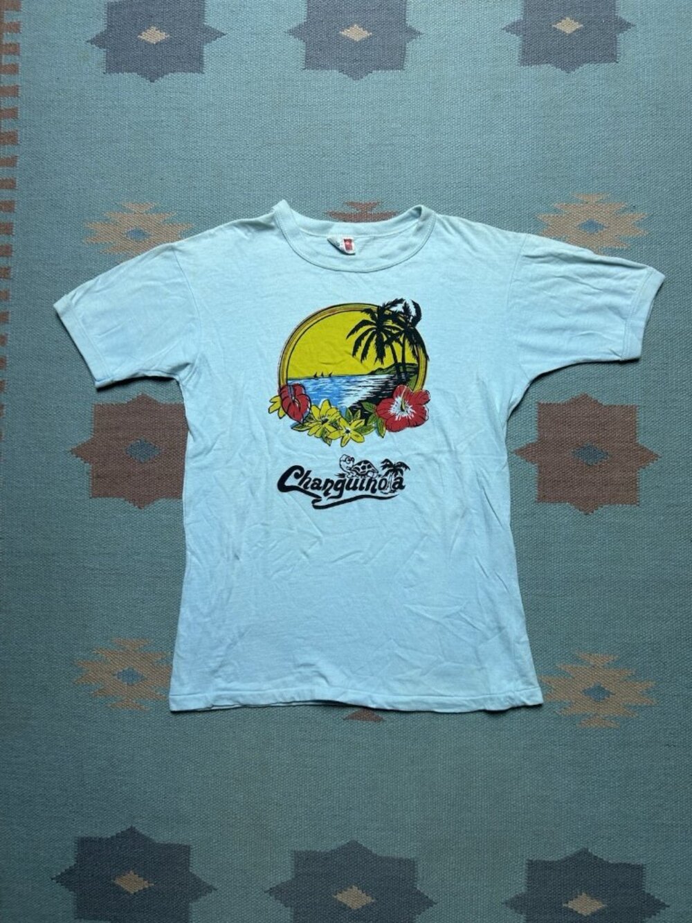 Vintage 70s graphic t shirt Changuinola Panama Caribbean tropical soft medium